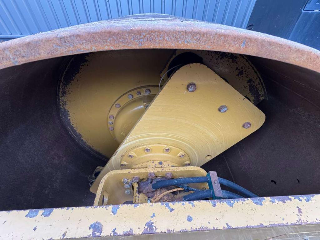 Caterpillar CS64B Foto 13
