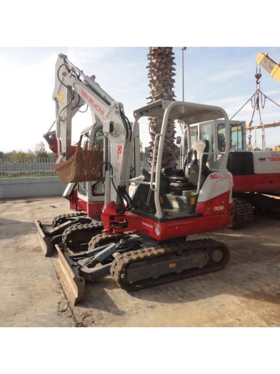 Takeuchi TB230T Foto 3