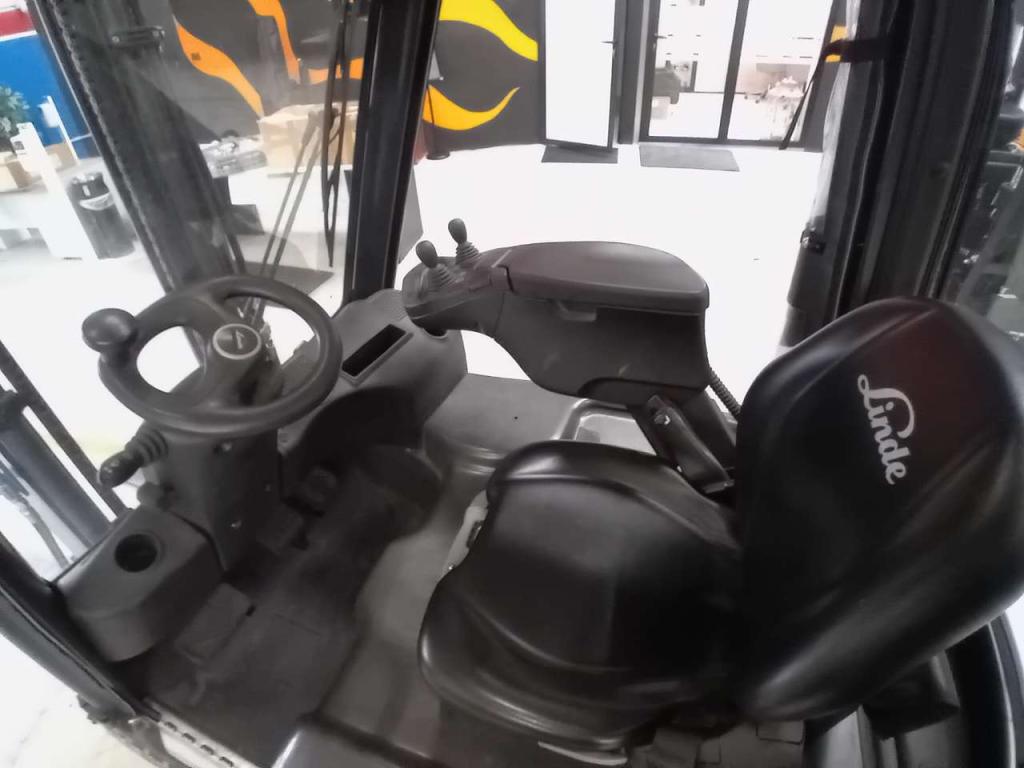 Linde E14-02 Foto 4
