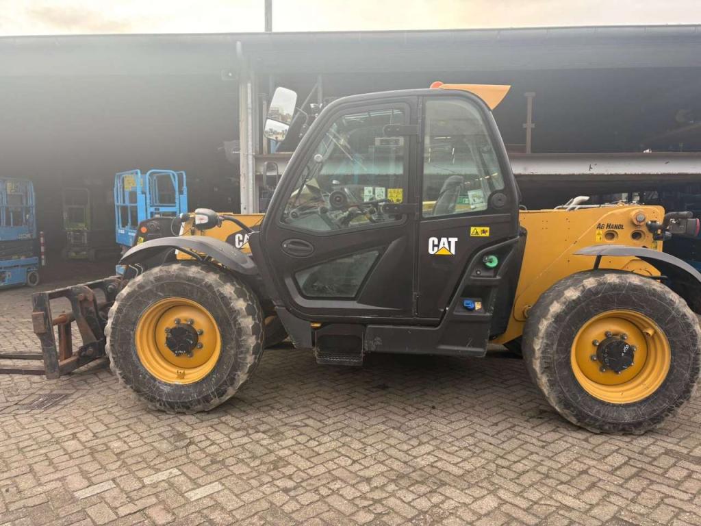 Caterpillar TH408D Foto 3