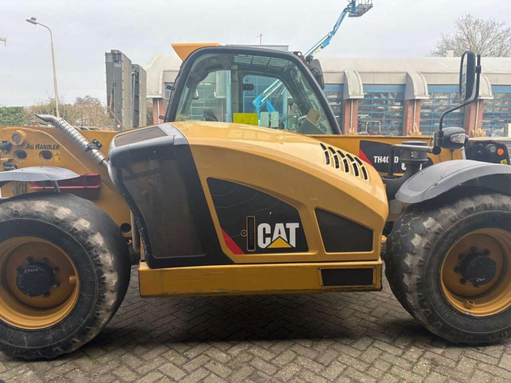 Caterpillar TH408D Foto 4