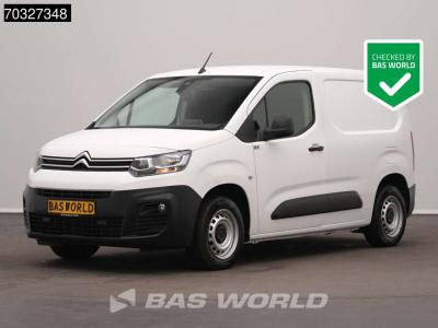 Citroen Berlingo 110pk Benzine Groot scherm Navi Camera Trekhaak Airco Cruise A/C Towbar Cruise control vendida por BAS World B.V.