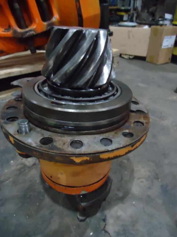 Eje delantero para Fiat Kobelco W270 Foto 12