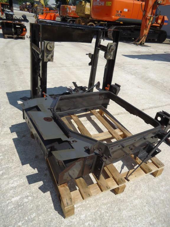Soporte para radiador para Fiat Kobelco/Fiat Hitachi W270 Foto 5