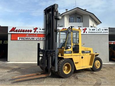 Caterpillar V225C vendida por Massucco T. Srl