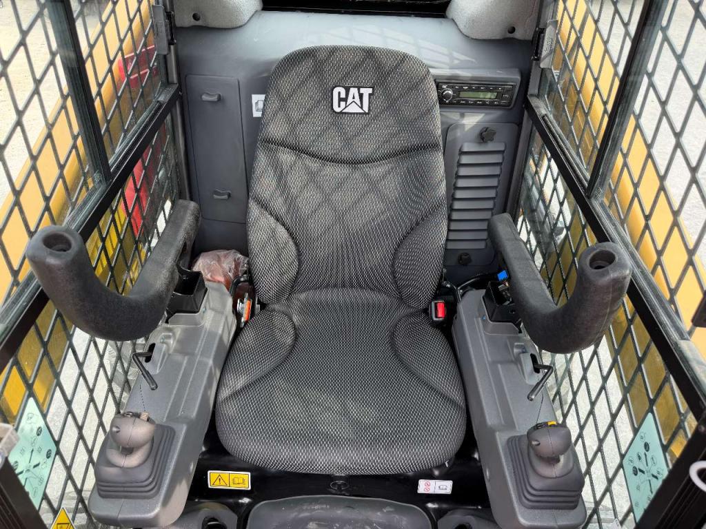 Caterpillar 226 D3 Foto 7