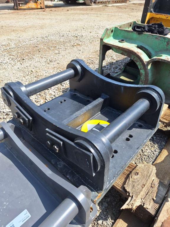 S60 for 12-18 ton excavators Enganche rápido Foto 1