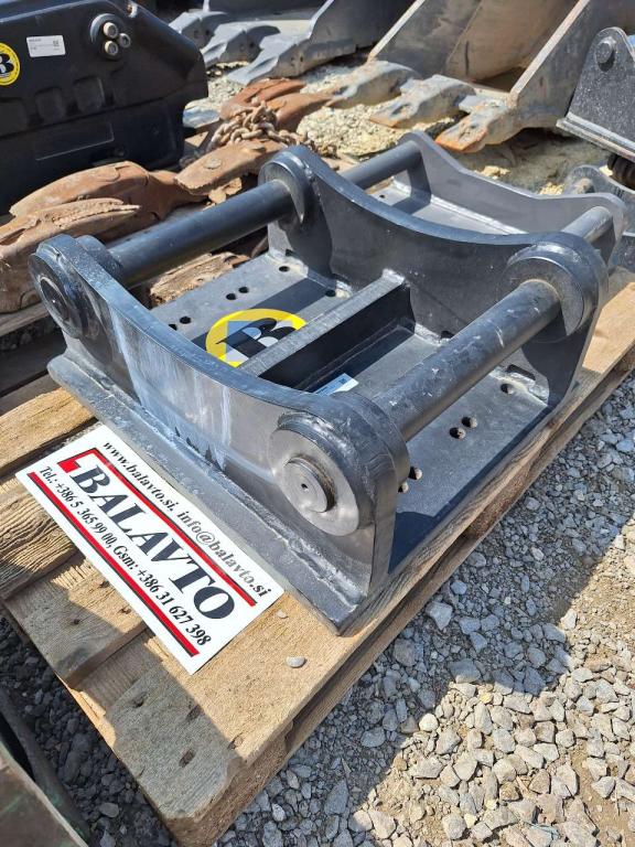 S60 for 12-18 ton excavators Enganche rápido Foto 2