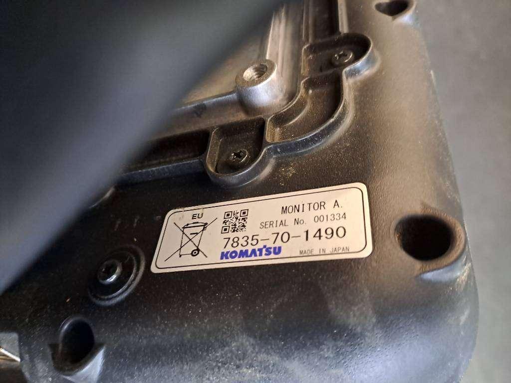Komatsu GPS System PC210LCI-11 Foto 5