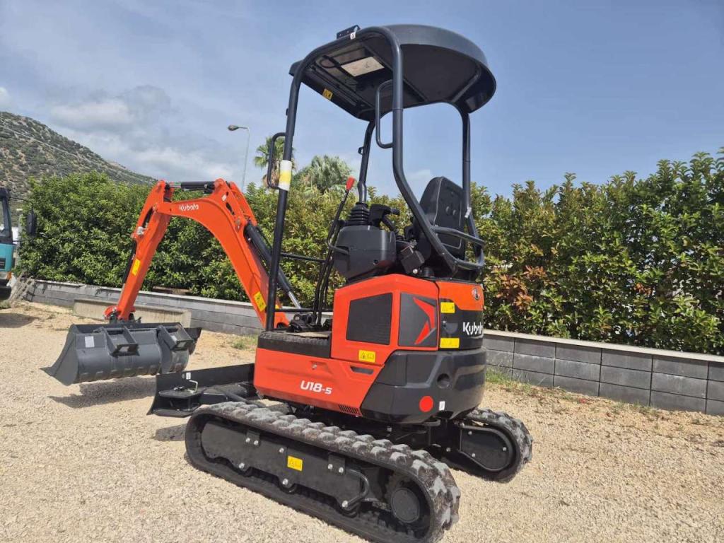 Kubota U18.5 Foto 4