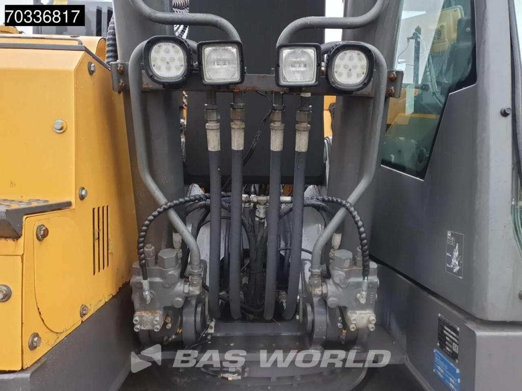 Volvo ECR235 E L Foto 8