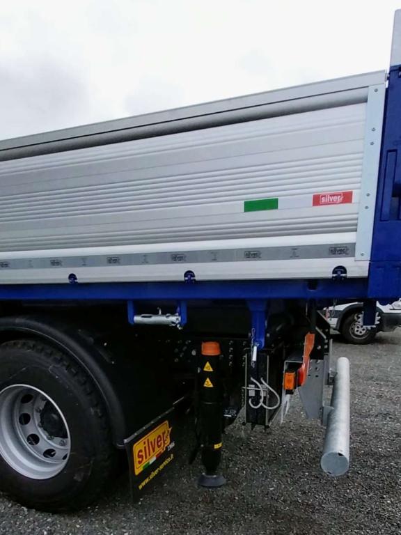 Iveco IVECO ML180E32 K Foto 3