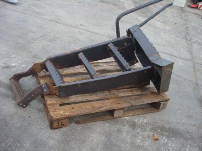 Escalera para Hitachi ZW310 vendida por OLM 90 Srl