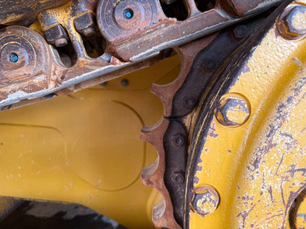 Caterpillar D6XE LGP - German Machine / Ripper Valve Foto 22