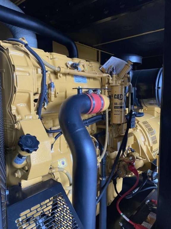 Caterpillar DE550E0 - C15 - 550 kVA Generator - DPX-18027 Foto 11