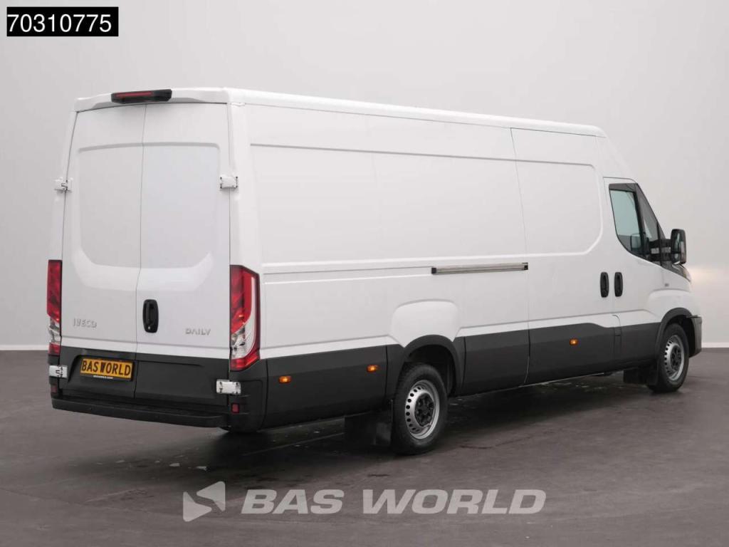 Iveco Daily 35S16 Automaat L3H2 3,5t Trekgewicht Airco Camera Parkeersensoren Euro6 L3 Airco Foto 7