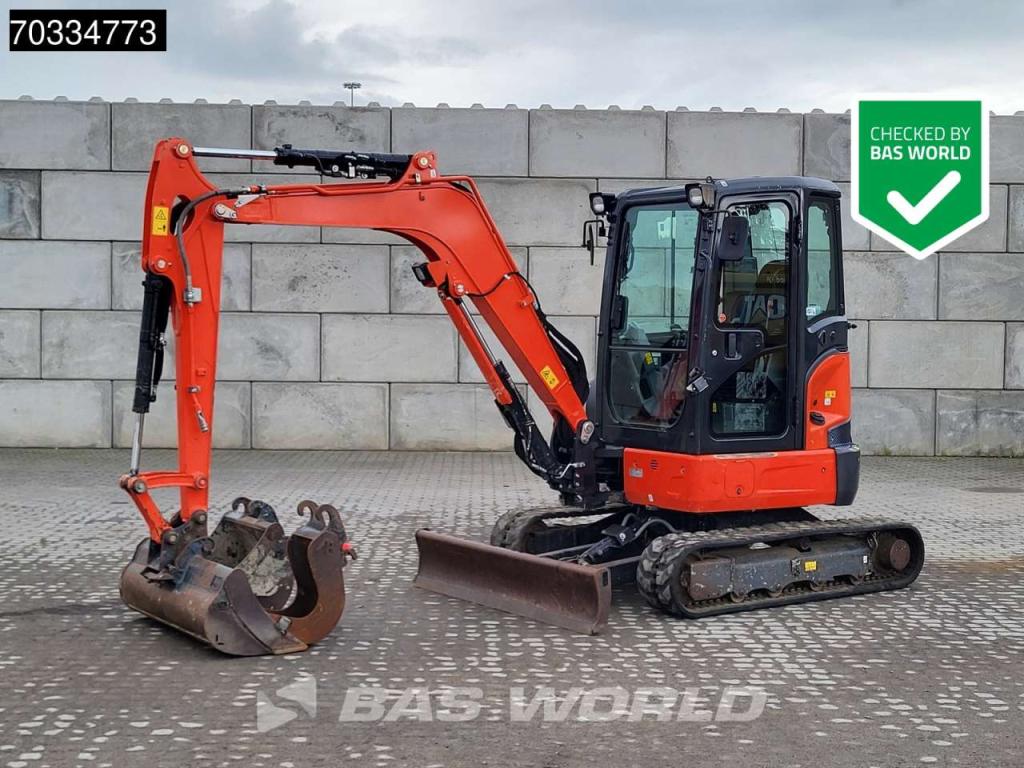 Kubota U36 -4 Foto 1