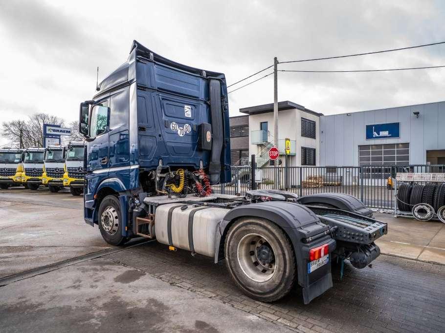 Mercedes-Benz ACTROS 1846+ADR Foto 6