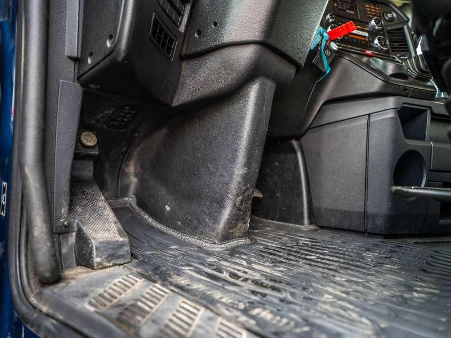 Mercedes-Benz ACTROS 1846+ADR Foto 9