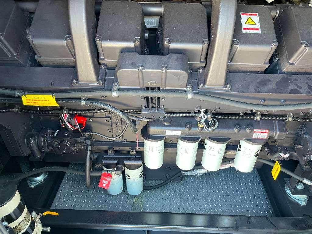 Cummins KTA38-G2 - 1100 kVA Generator 50/60Hz - DPX-18813 Foto 15