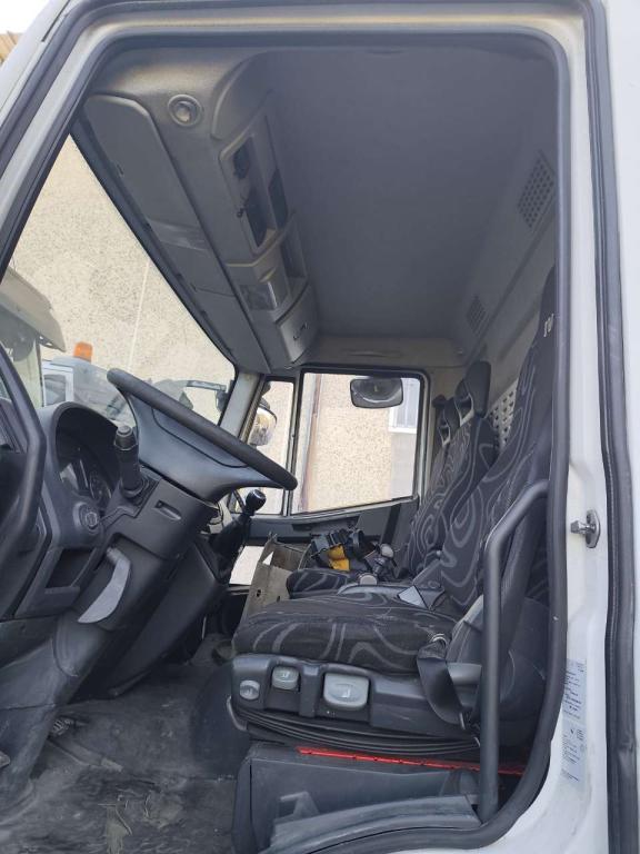 Iveco EUROCARGO 180E25K Foto 12