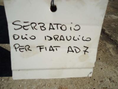 Depósito para aceite para Fiat AD7 vendida por OLM 90 Srl