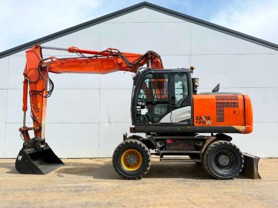 Hitachi ZX170W-5B - Blade / Triple Boom / Auto Greasing vendida por Boss Machinery