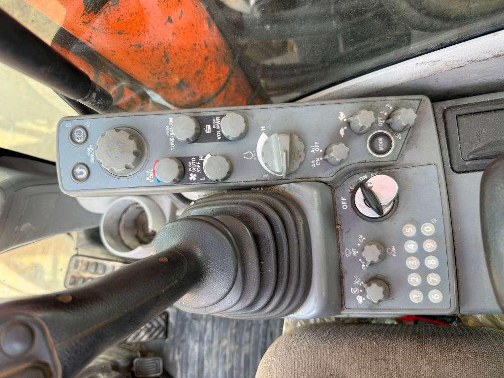 Hitachi ZX170W-5B - Blade / Triple Boom / Auto Greasing Foto 10
