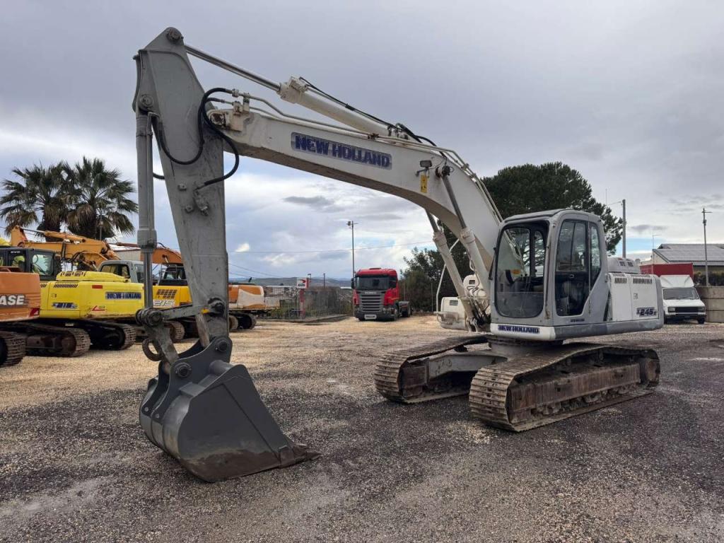 New Holland E245B Foto 6