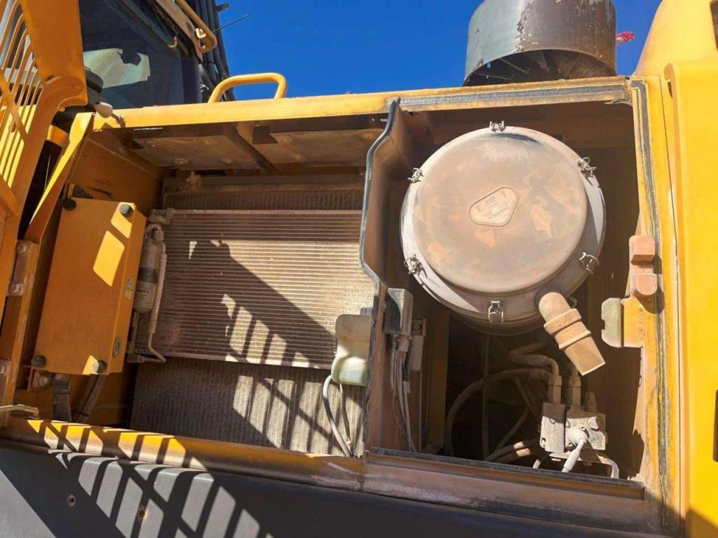Volvo EC460C Foto 18