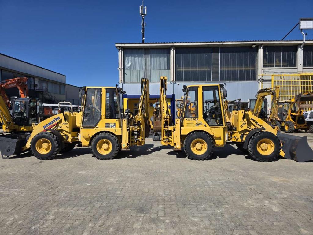 Komatsu WB 70 A Foto 4