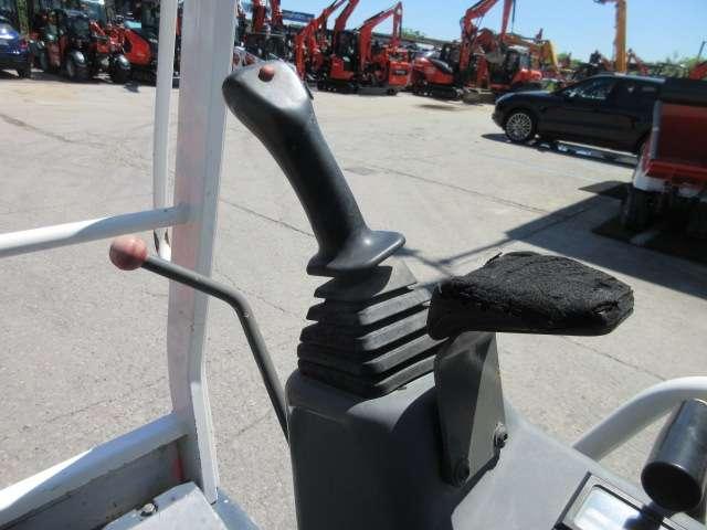 Yanmar B15-3 Foto 15