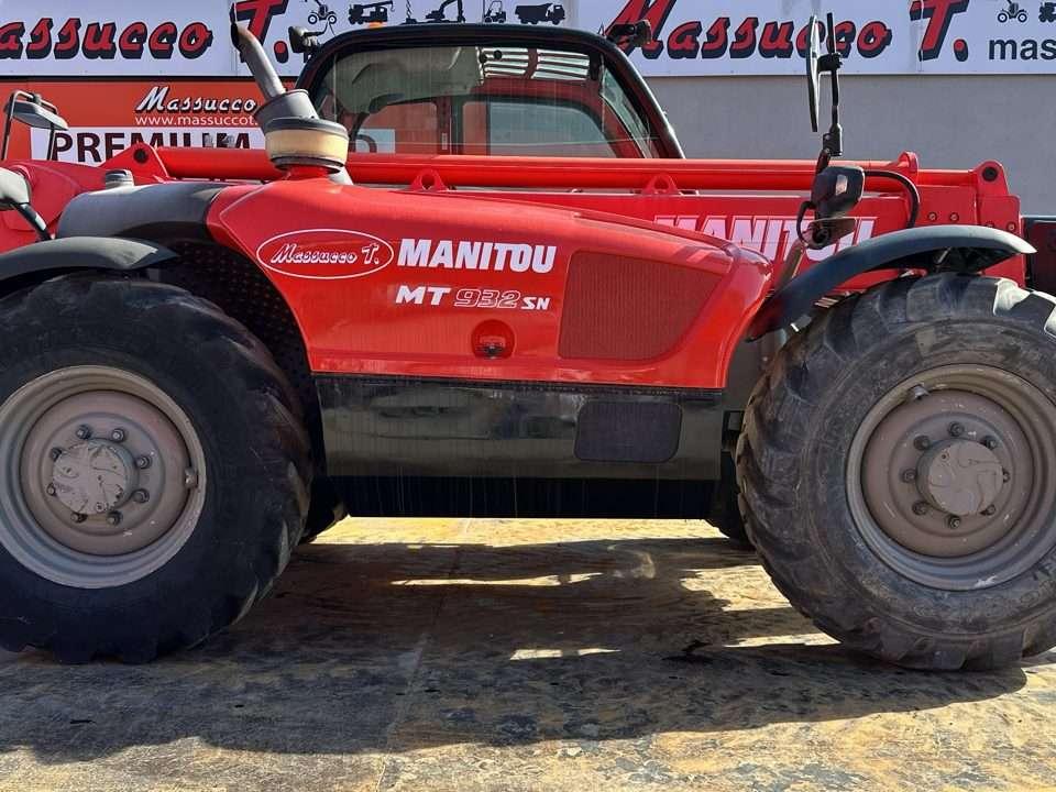 Manitou MT932 4x4x4 Foto 4