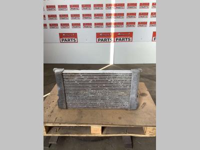Radiador intercooler para Hitachi ZX160LC vendida por Massucco T. Srl Area Ricambi