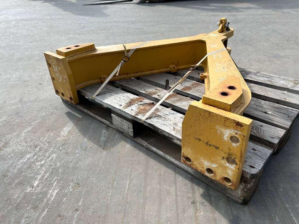 Caterpillar D6R / D6T Zugmaul Foto 3
