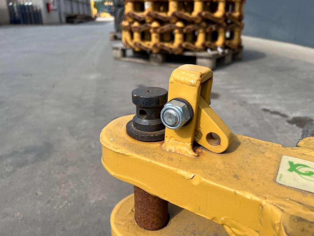 Caterpillar D6R / D6T Zugmaul Foto 6