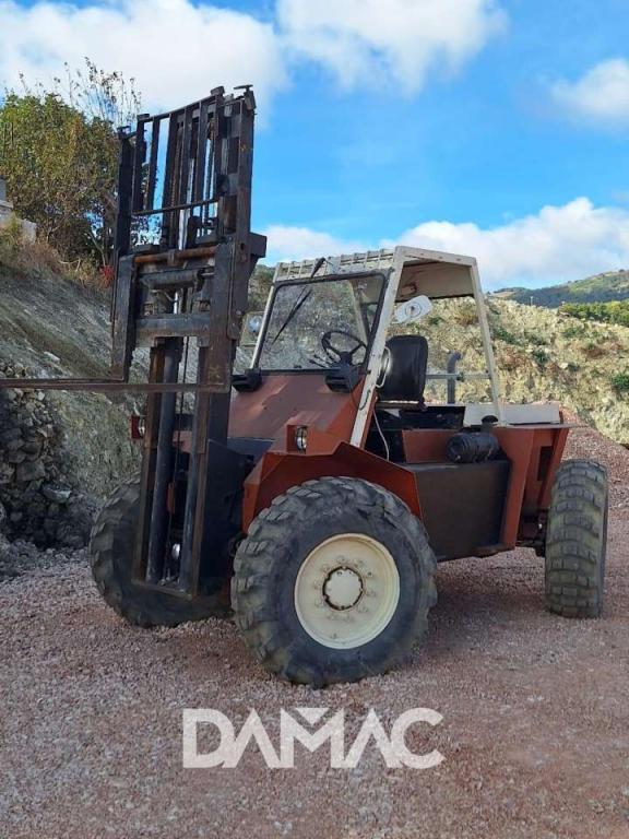 Manitou 4×4 Foto 1