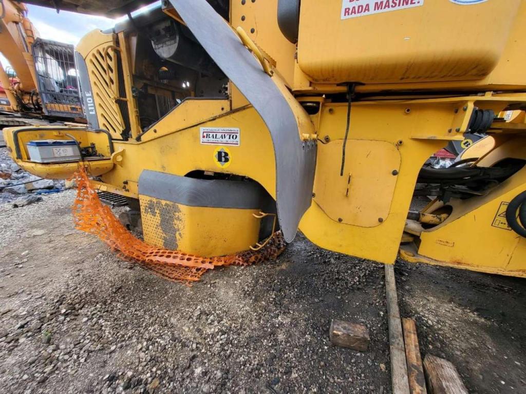 Volvo rear frame 11177800 for Volvo L110E, L120E Foto 1
