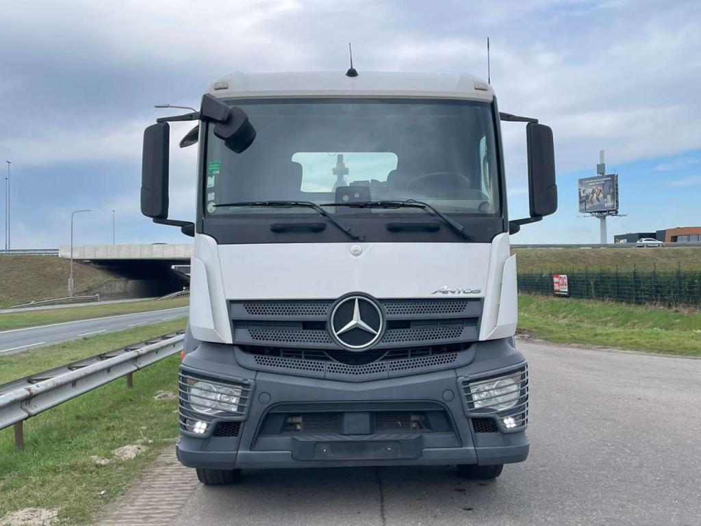 MercedesBenz 2543 Foto 8