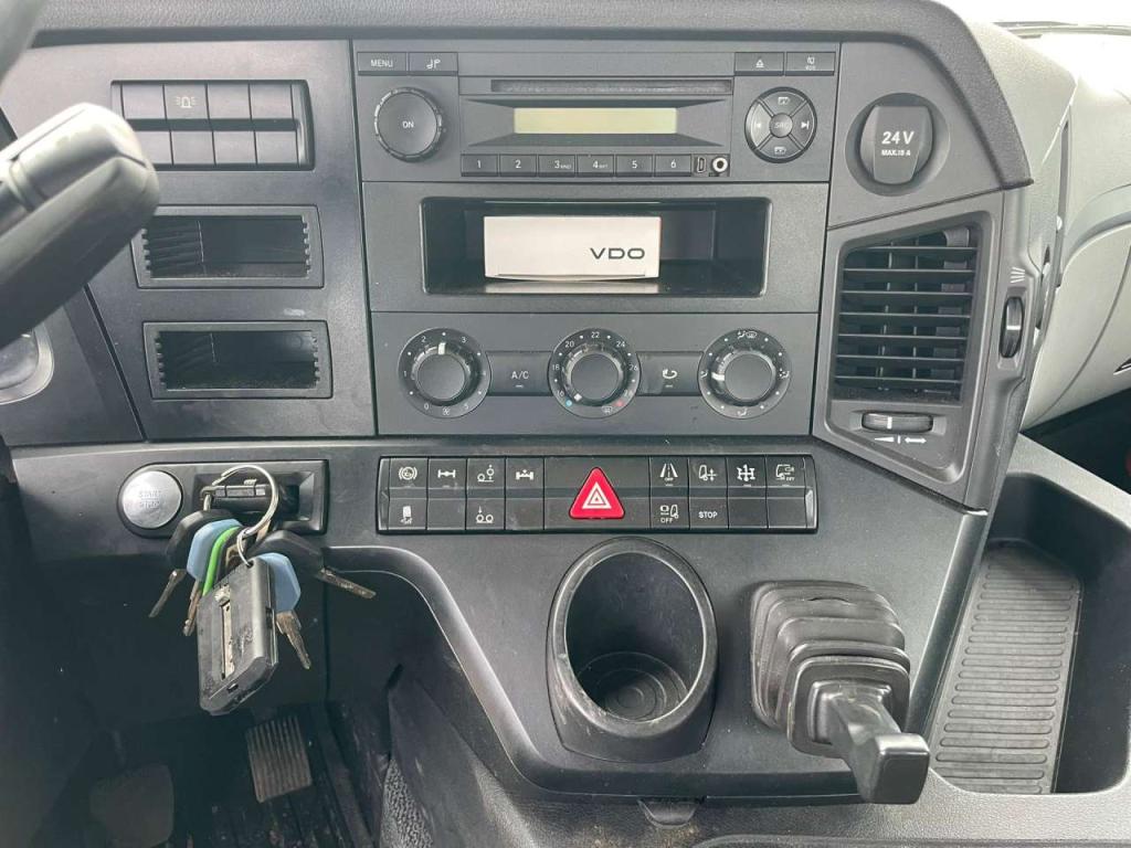 MercedesBenz Antos 2543 6x2 Foto 19