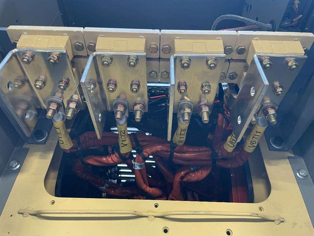 DPX CJ634B - 725 kVA Alternator - DPX-33914 Grupo electrógeno Foto 7