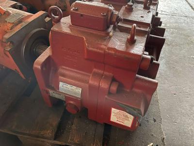 Kawasaki K3VL 140 B vendida por Mori Onofrio di Mori Maria
