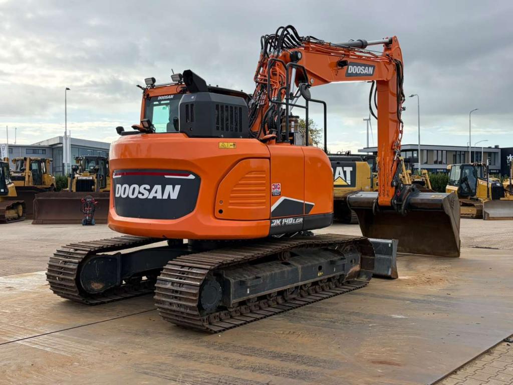 Doosan DX140LCR-7 Foto 5