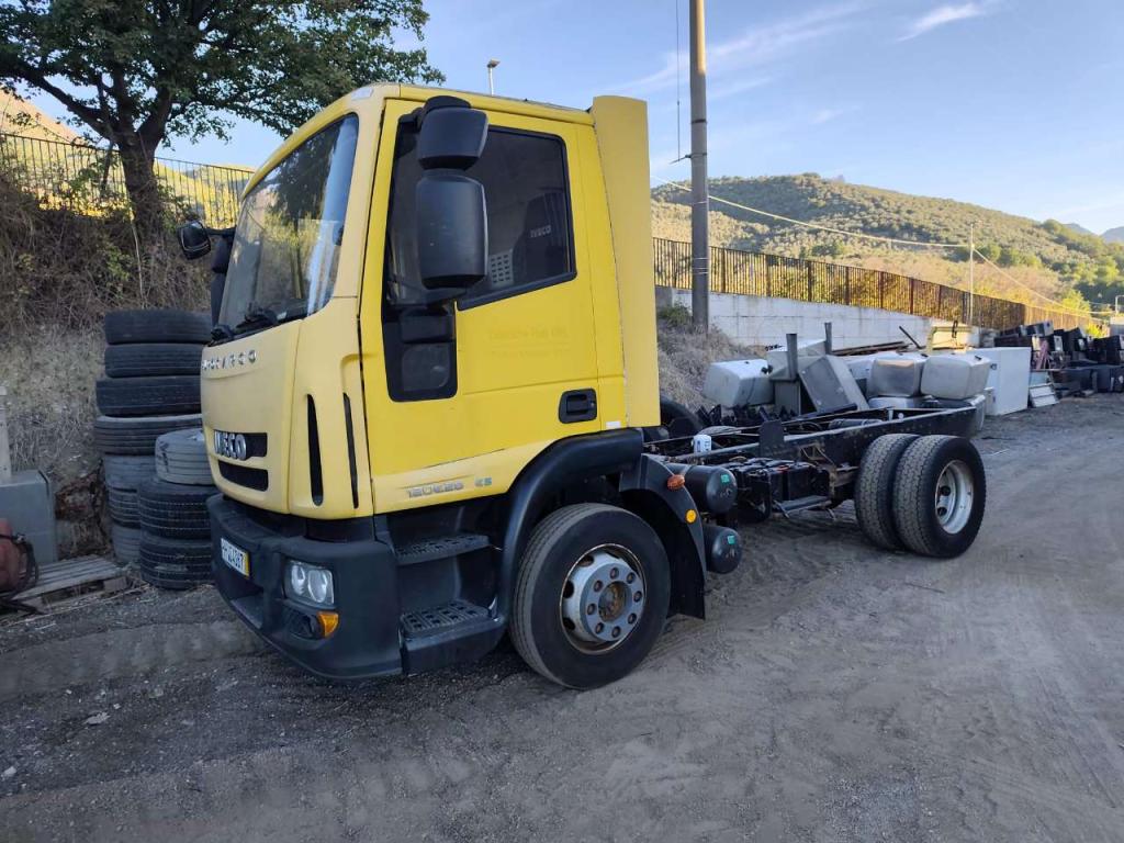 Iveco EUROCARGO CUBE 120E28P Foto 22