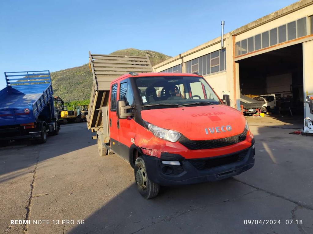 Iveco DAILY 35C13 Foto 24