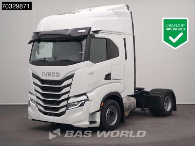 Iveco S-Way 500 4X2 NEW! HPEB ACC 2x beds Mirrorcams 770L tank Parking Cooler vendida por BAS World B.V.
