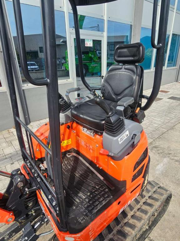 Kubota u17-3 Foto 11