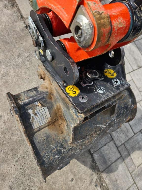 Kubota u17-3 Foto 15