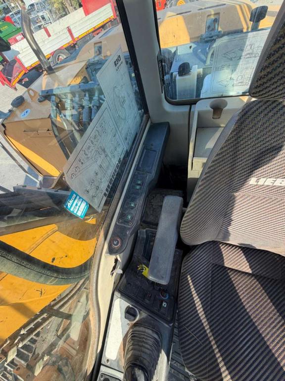 Liebherr R 313 LITRONIC Foto 13