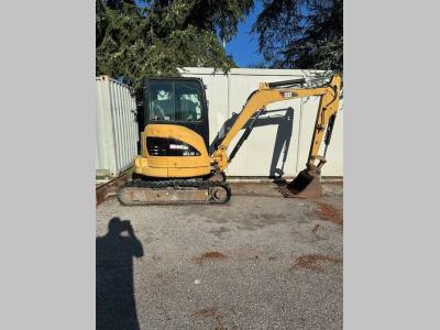 Caterpillar 303.5 vendida por CGM Gruppo Servizi Srl